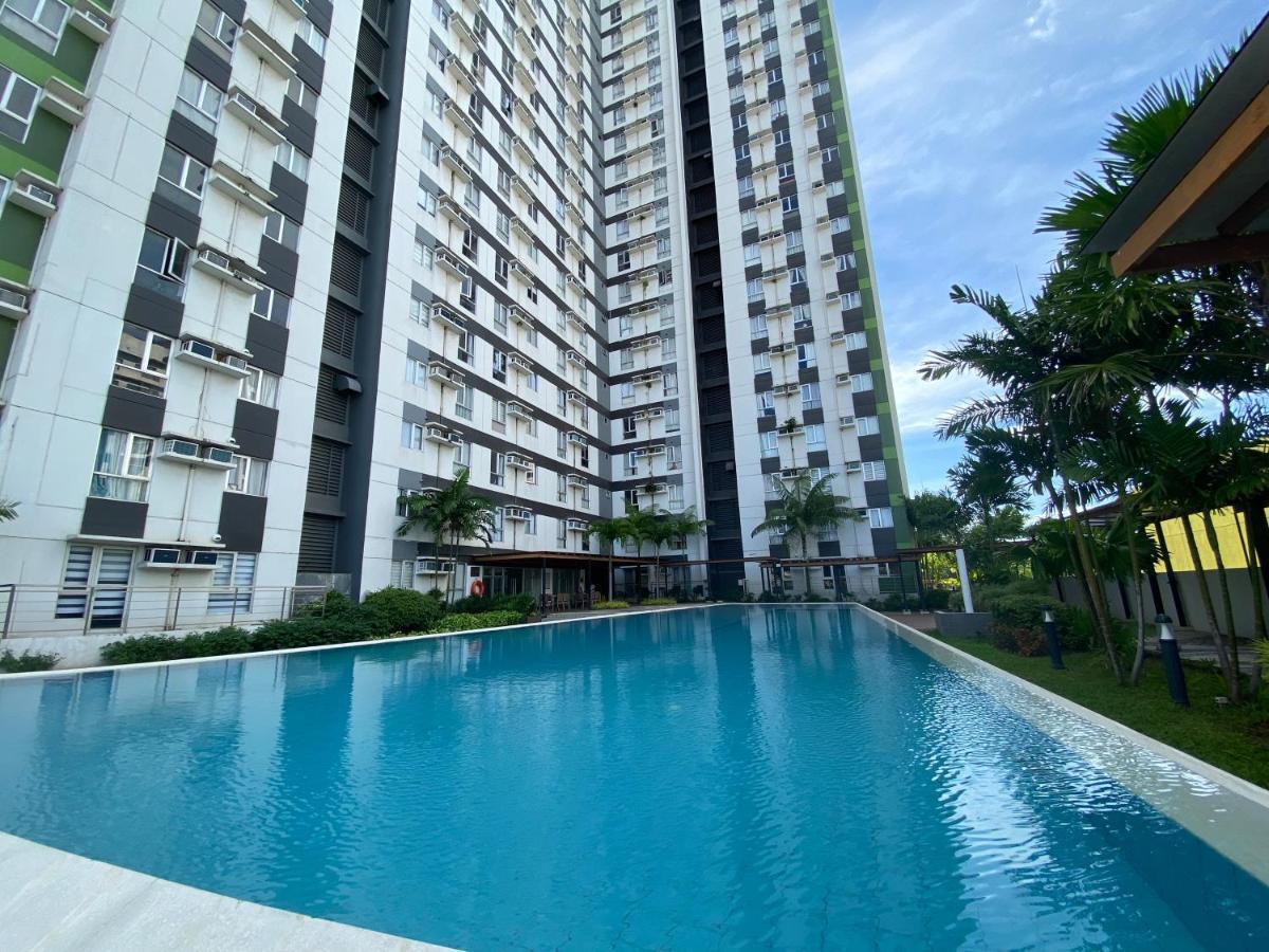 Compact Studio Unit @ Centrio Tower Cagayan de Oro Ngoại thất bức ảnh